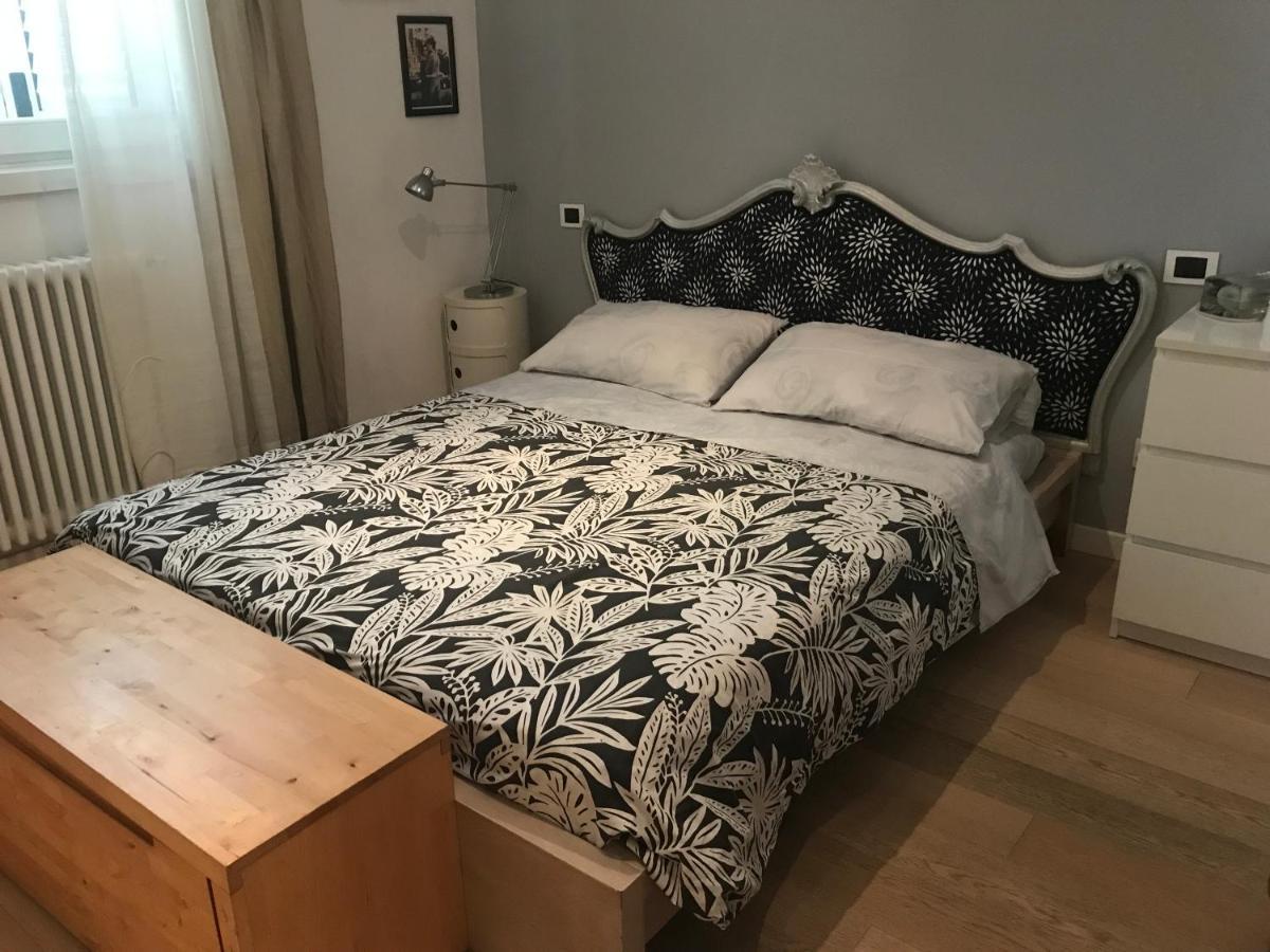 Camera Con Bagno Privato E Parcheggio Lucca Dış mekan fotoğraf